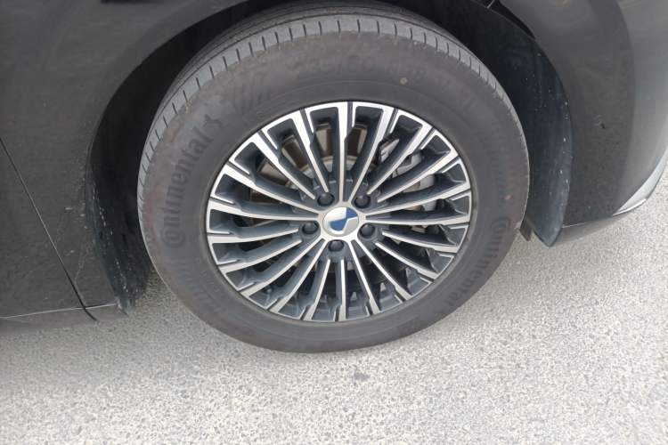 Used Denza D9 2022 DM-i 970 Four-Wheel Drive Flagship Model
