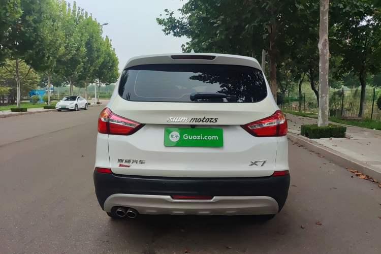 Used SWM X7 2018 Facelift 1.5T Automatic Comfort Version 7 Seats