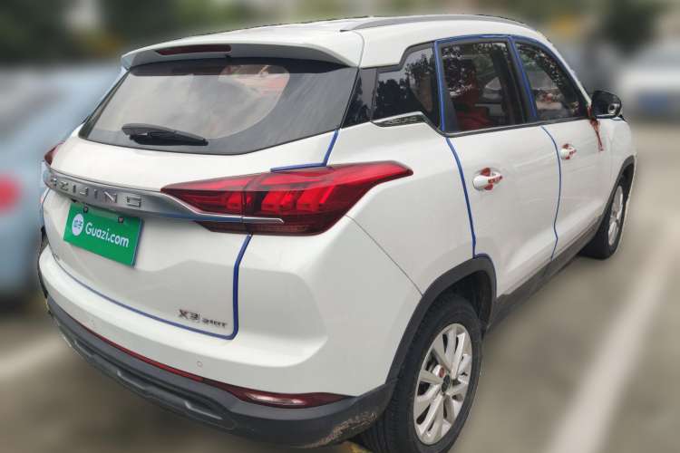 Used BAIC Beijing X3 2019 1.5T CVT Glory Edition
