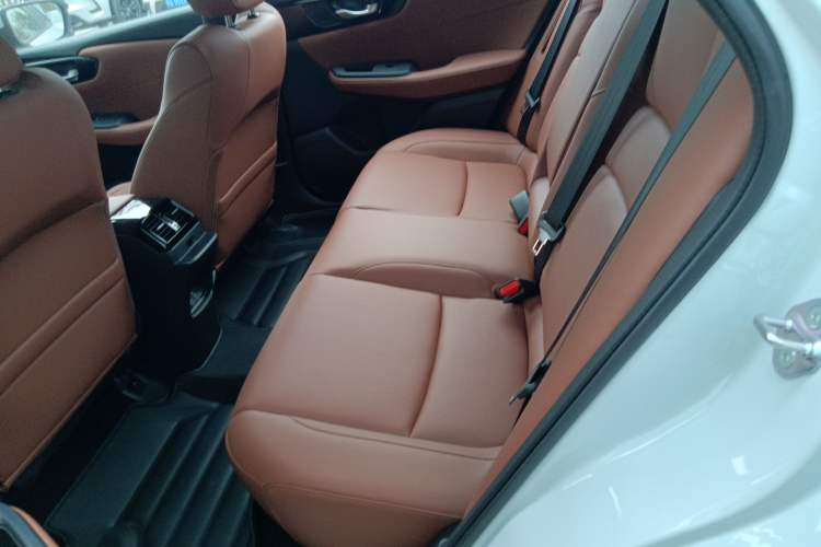 Used Honda Envix 2022 Lingpai Hybrid 1.5L Jingyao Edition