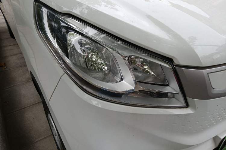 Used SAIC MAXUS EV30 2021 Pure Electric Smart Logistics Expert with Long Wheelbase—CATL
