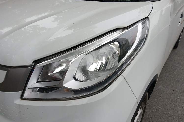 Used SAIC MAXUS EV30 2021 Pure Electric Smart Logistics Expert with Long Wheelbase—CATL
