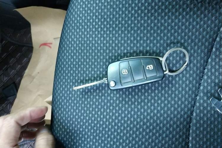 Used JAC Refine 2012 1.9T Xianghe Diesel Long-Wheelbase Government Procurement Version HFC4DB1-2C
