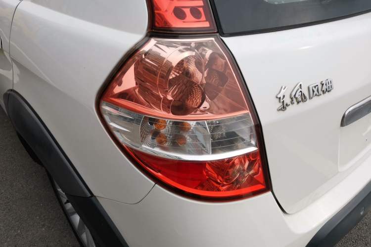 Used Dongfeng Aeolus H30 2012 CROSS 1.6L Manual Luxury Model
