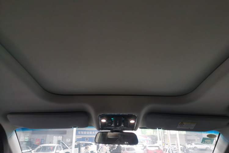 Used JETOUR X95 2022 1.6T DCT Chieftain Edition 5 Seats
