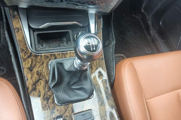 Used Hanteng X7 2018 X7S 1.5T Manual Luxury Model
