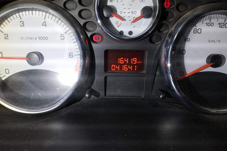 Used Peugeot 207 2009 2-Door Hatchback 1.4L Manual Yule Edition
