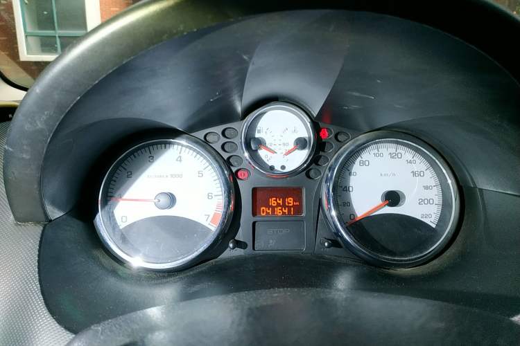 Used Peugeot 207 2009 2-Door Hatchback 1.4L Manual Yule Edition
