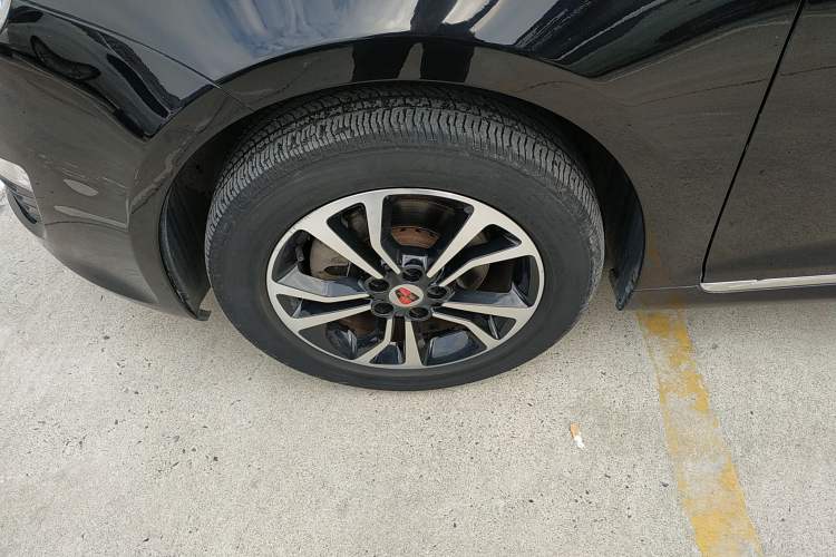 Used Roewe e550 2016 Deluxe Edition