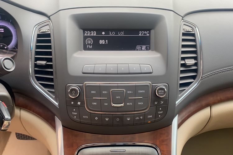 Used Roewe 950 2015 1.8T Elite Edition