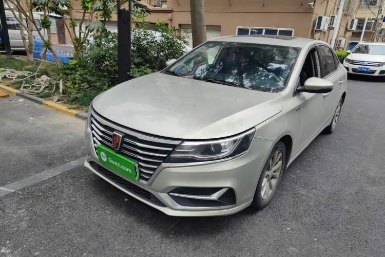 Used Roewe i6 New Energy 2017 45T Hybrid Connect & Smart Enjoyment Edition