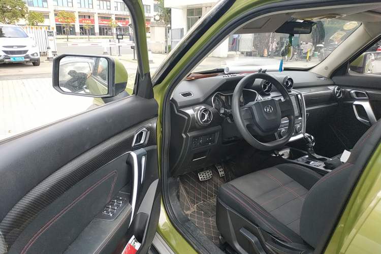 Used BAIC Off-Road BJ20 2016 1.5T CVT Elite Model
