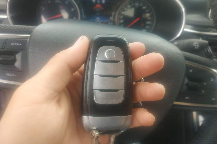 Used Hongqi H5 2018 30TD Dynamic Edition