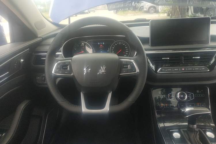 Used Hongqi H5 2018 30TD Dynamic Edition