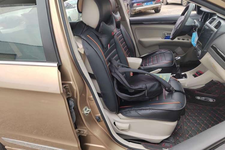 Used Dongfeng Aeolus A60 2016 1.5L Manual Luxury Version
