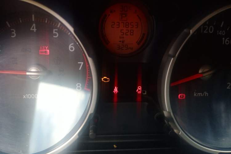 Used Nissan Qashqai 2008 20X LE CVT 2WD Instrument Cluster