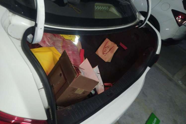 Used Dongfeng Junfeng E11K 2019 Standard Model
