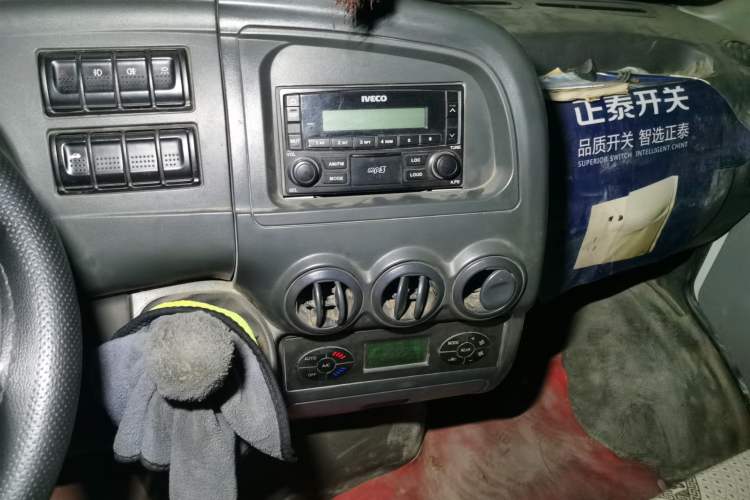 Used Iveco Power Daily 2012 2.5T-A32 Base Version