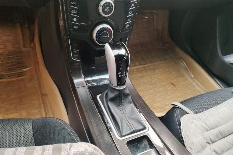 Used Luxgen 5 2015 1.8T Automatic Smart Model