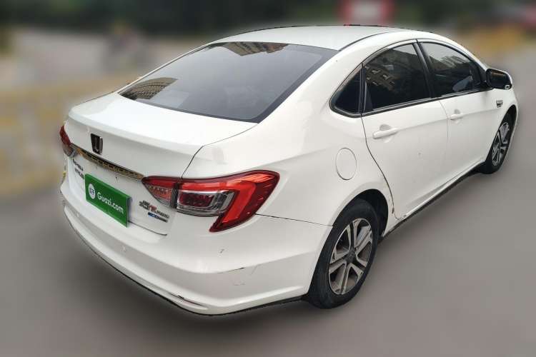 Used Luxgen 5 2015 1.8T Automatic Smart Model