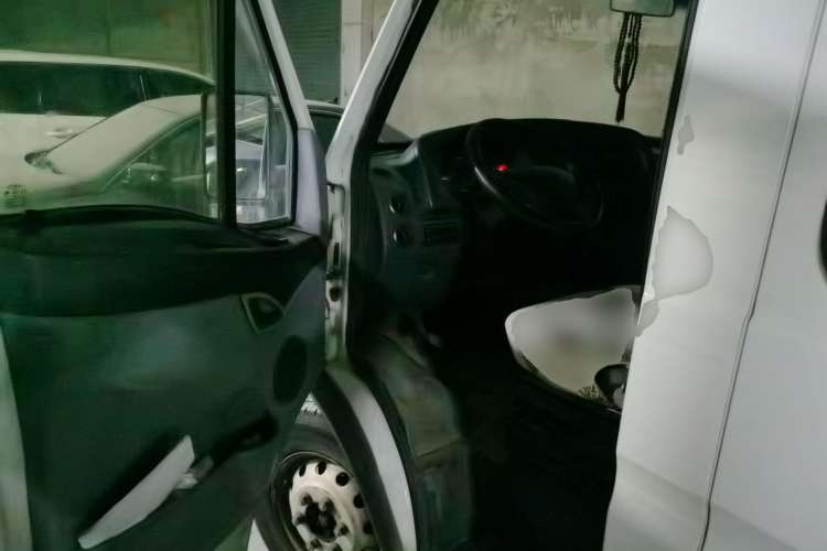 Used Iveco Power Daily 2012 2.5T-A32 Base Version