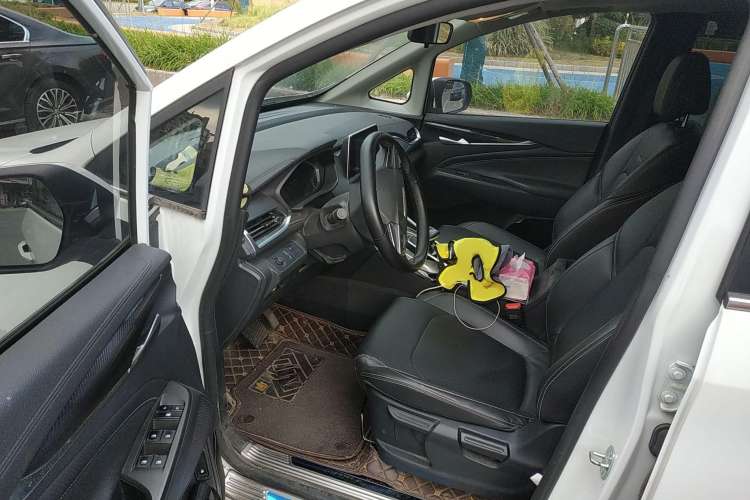 Used SAIC MAXUS EUNIQ 5 2020 1.3T PLUG-IN Elite Edition