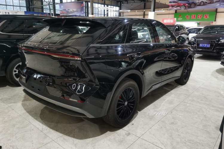 Used Venucia V 2023 260T Black Horse Edition Pro
