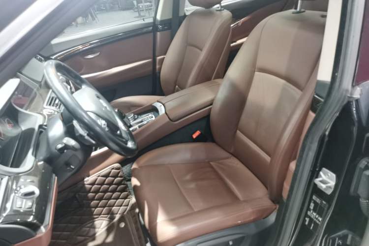 Used BMW 5 Series GT 2015 535i Leading Model