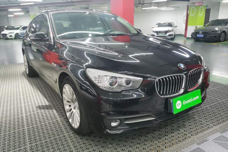 Used BMW 5 Series GT 2015 535i Leading Model