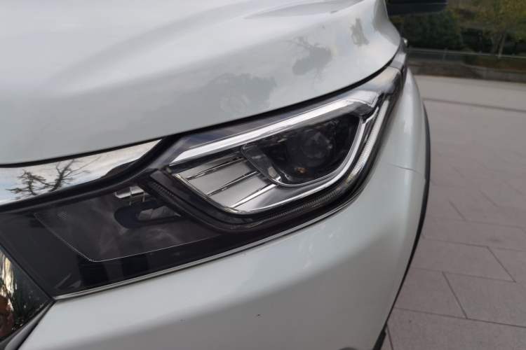 Used Luxgen U5 SUV 2017 1.6L CVT Maxima AR+ Edition
