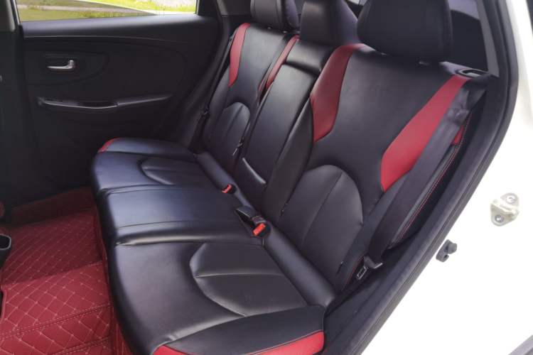 Used Luxgen U5 SUV 2017 1.6L CVT Maxima AR+ Edition
