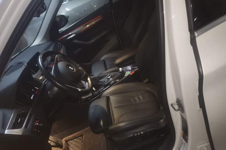 Used BMW X1 New Energy 2019 xDrive25Le Mileage Upgrade Version Left Front Seat