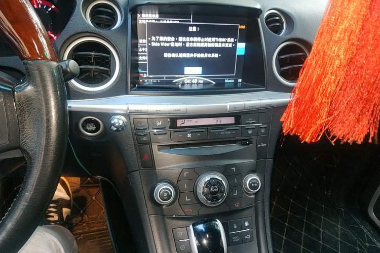 Used Luxgen Great 7 SUV 2013 Limited-Edition Sharp Model 2.2T Two-Wheel-Drive Smart Version Audio And AC Panel