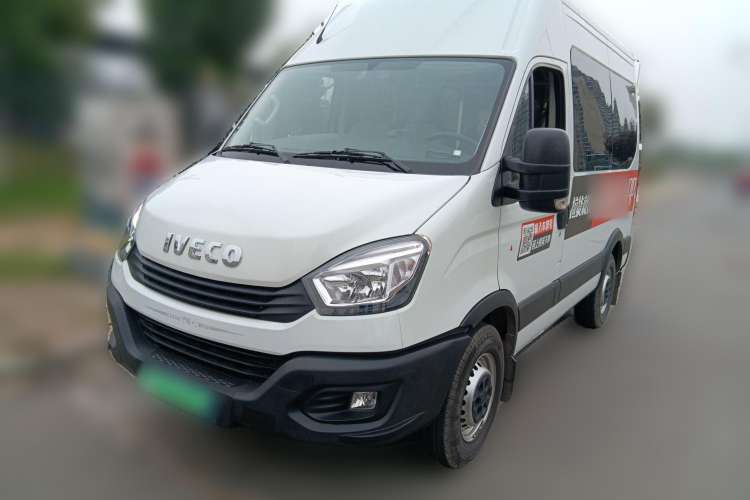 Used Iveco Eurocargo 2020 2.3T Manual Super-Rui Short Wheelbase High-Roof China VI F1A