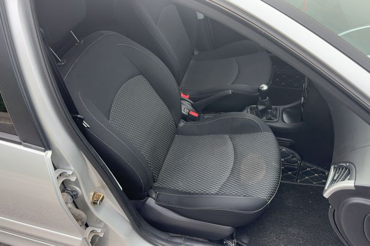 Used Peugeot 207 2011 Sedan 1.4L Manual Yule Edition