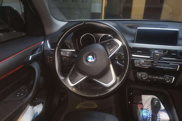 Used BMW X1 New Energy 2019 xDrive25Le Mileage Upgrade Version Steering Wheel