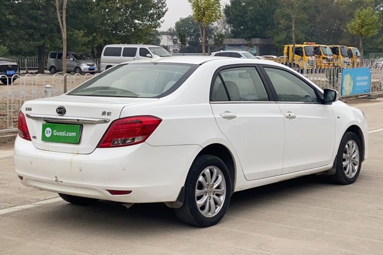 Used BYD Surui 2012 1.5L Manual Luxury Version
