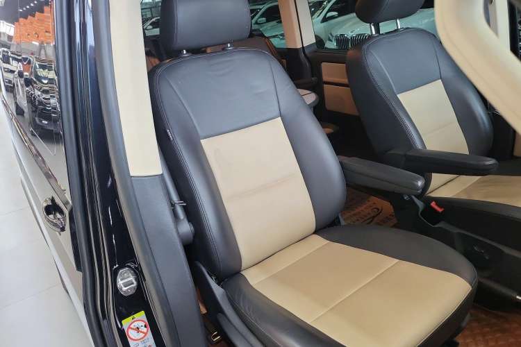 Used Volkswagen Multivan 2012 2.0 TSI Four-Wheel Drive Deluxe Edition