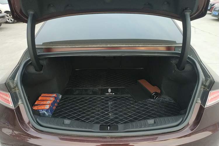 Used Lincoln MKZ 2017 2.0T Luxury Edition
