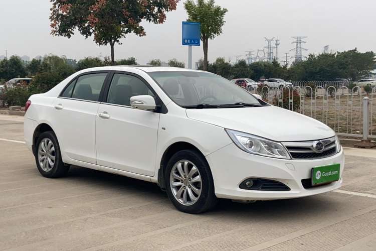 Used BYD Surui 2012 1.5L Manual Luxury Version
