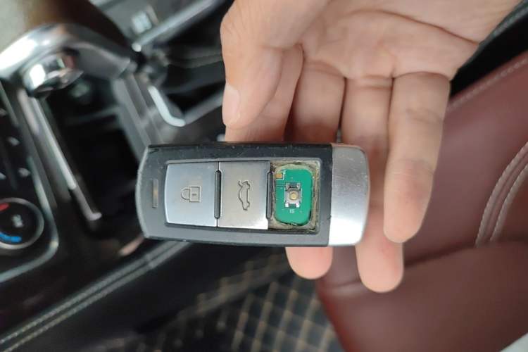 Used Zotye T600 2014 2.0T DCT Luxury Version