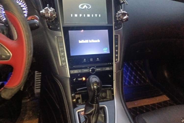 Used Infiniti Q50 2014 3.7L Comfort Edition Audio And AC Panel