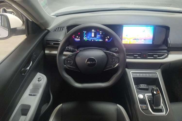 Used Dongfeng Aeolus E70 2023 500 Smart Edition Lithium Iron Phosphate 47.58 kWh
