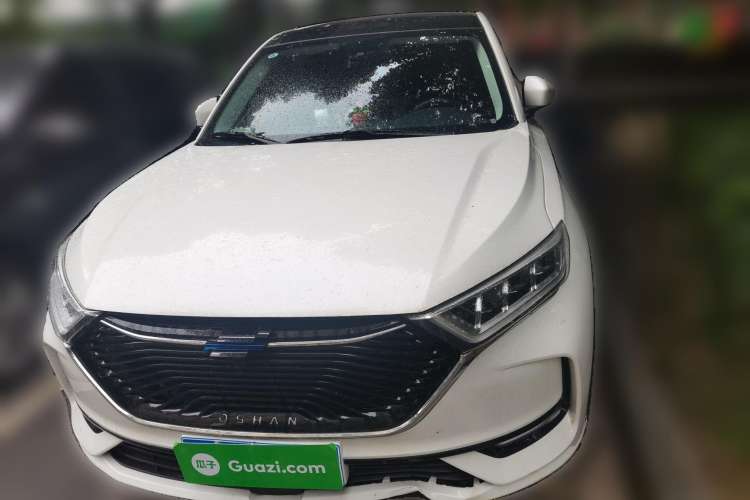Used CHANGAN OSHAN X7 2020 1.5T Automatic Luxury Version
