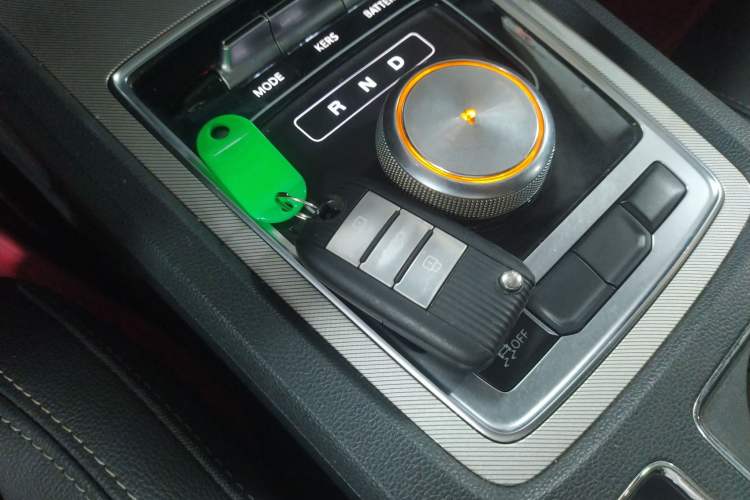 Used Roewe i6 New Energy 2017 45T Hybrid Connect & Smart Enjoyment Edition