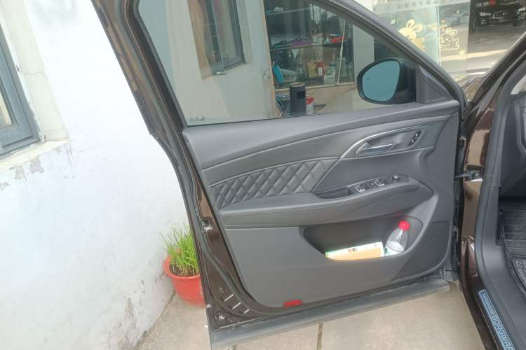 Used BORGWARD BX7 2018 28T Four-Wheel Drive Flagship Version 5 Seats China V Emission Standard