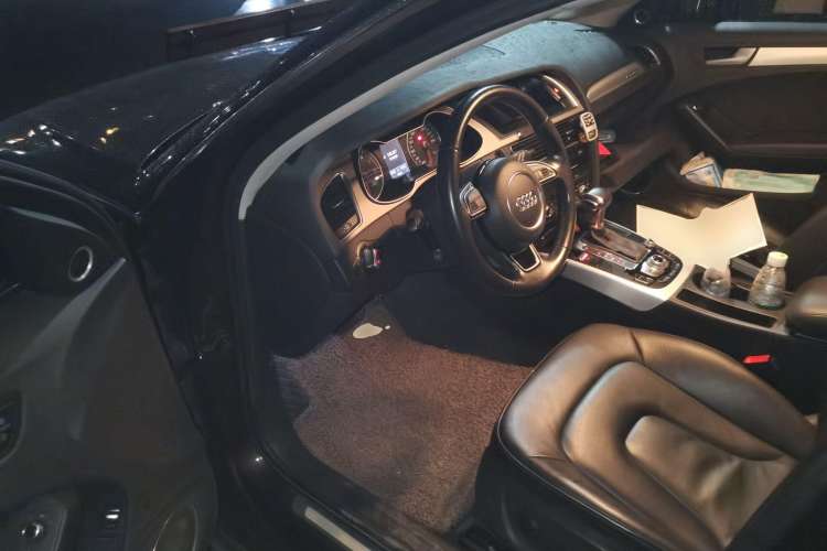 Used Audi A4 2014 40 TFSI allroad quattro plus version