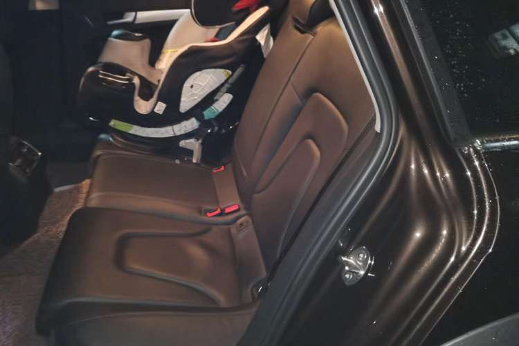 Used Audi A4 2014 40 TFSI allroad quattro plus version