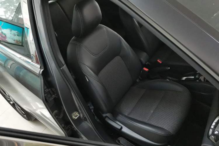 Used Nissan Kicks 2017 1.5L CVT Smart Drive Edition