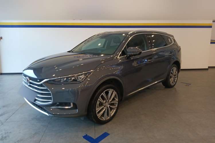 Used BYD Tang 2019 2.0T Automatic SmartConnect Luxury 7-Seater China VI Standard